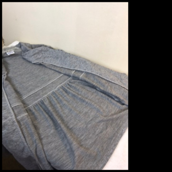 Soft Tiered T Knit Type Cardigan Jacket with Gathers Size L - Picture 3 of 5